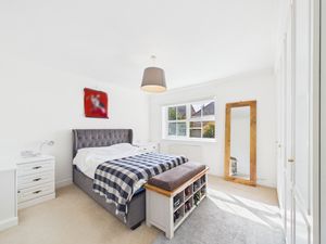 Photo 11- click for photo gallery